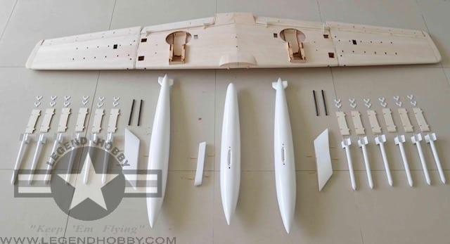 86" A-1 Skyraider Drop Tank Set with Pylons | Legend Hobby