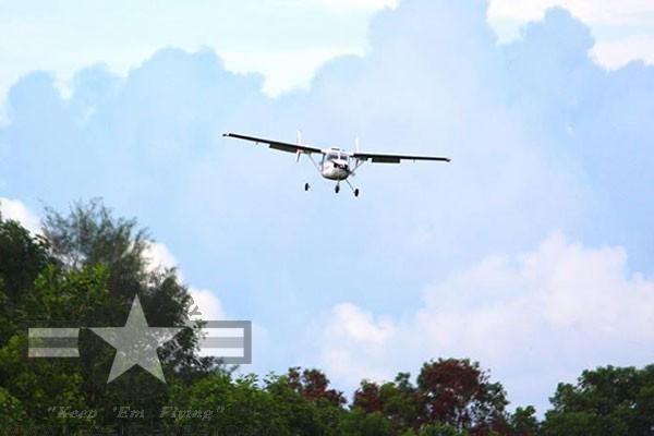 76.8" Cessna 337 O-2A Skymaster Warbird Red/White | Seagull Models