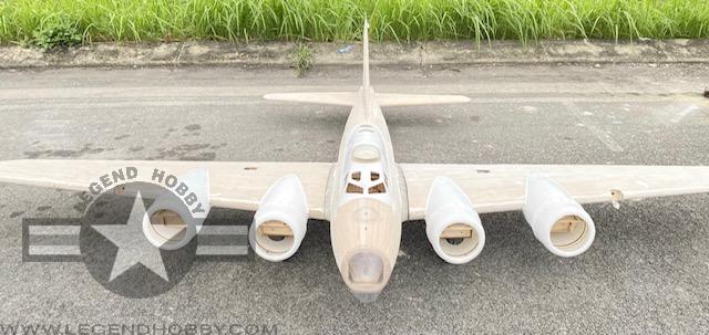 B-17 Flying Fortress 125" ARC KIT / LEGEND HOBBY