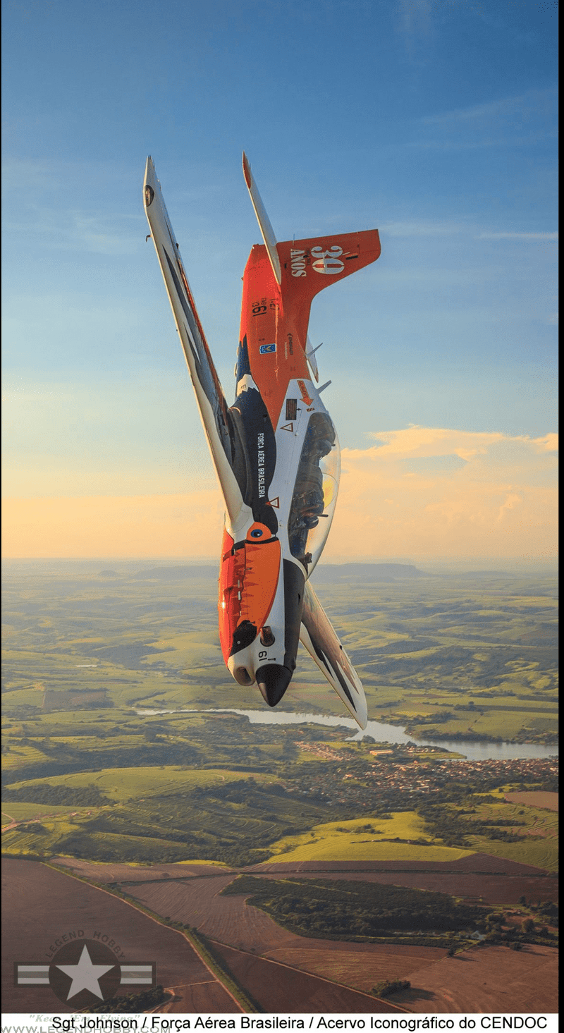 Electric Retracts for Embraer EMB-312 Tucano T-27 Brazilian Air Force 85" | Seagull Models