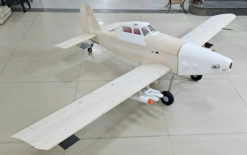 AIR TRACTOR - OA-1K SKYRAIDER II 118" 60cc ARF | LEGEND HOBBY