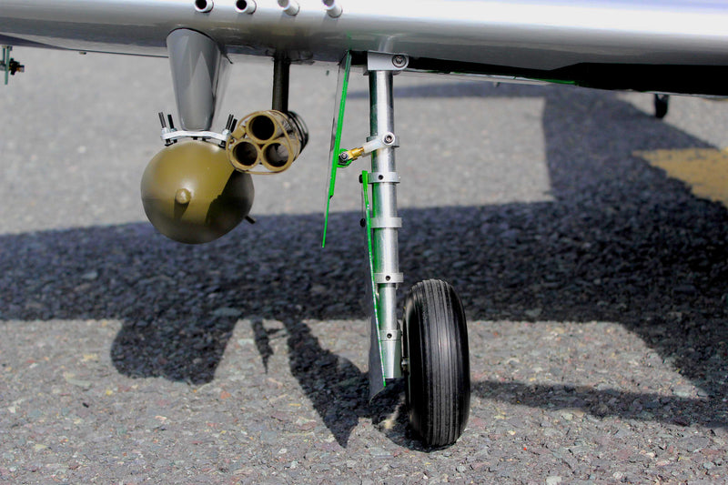 p 47 landing gear SEAGULL MODELS 81″ P-47 MAIN GEAR AND TAIL GEAR ELECTRIC RETRACTS by J