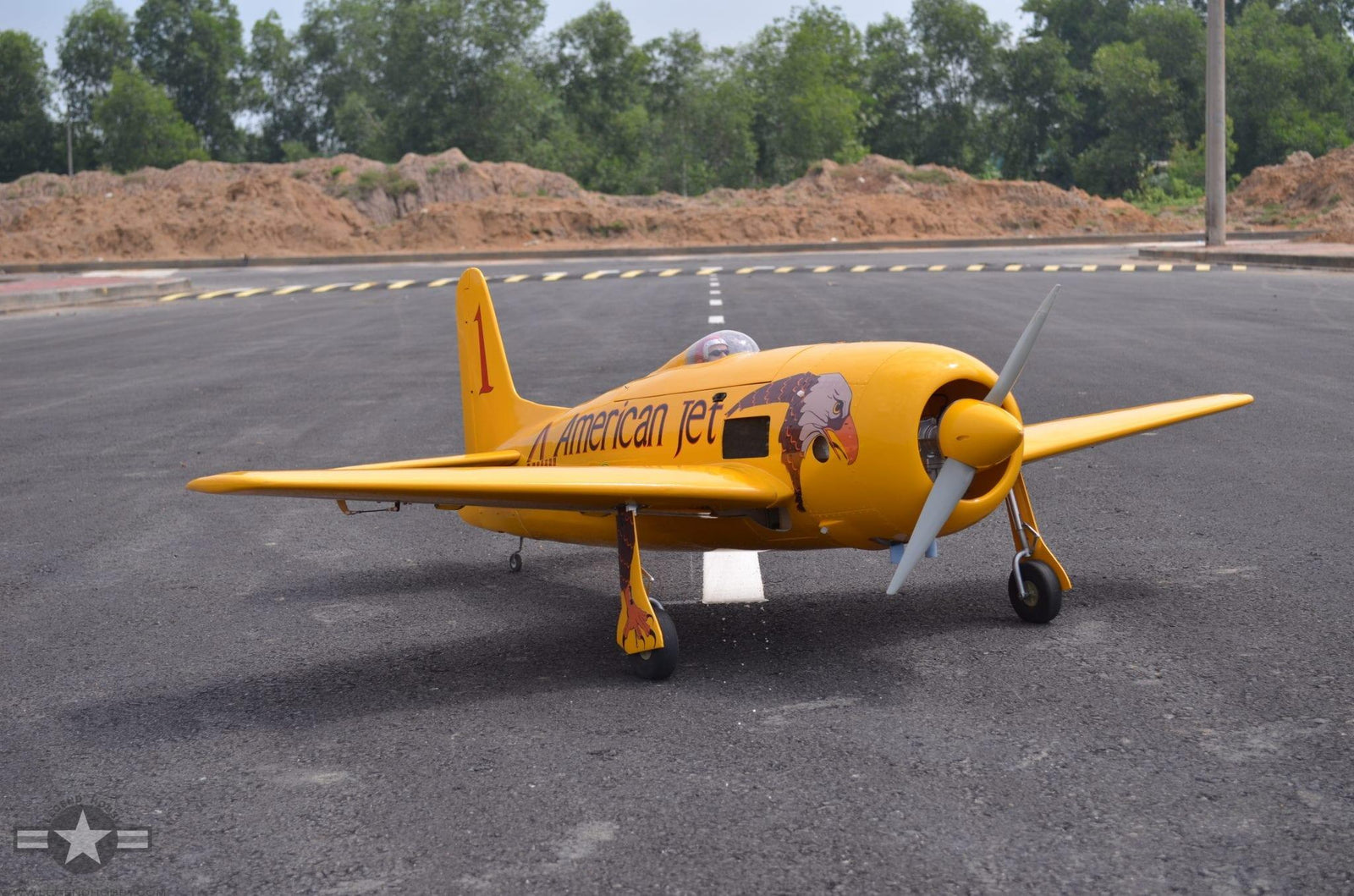 SEAGULL MODELS F8F BEARCAT CONQUEST I YELLOW RENO RACER - SEA324Y